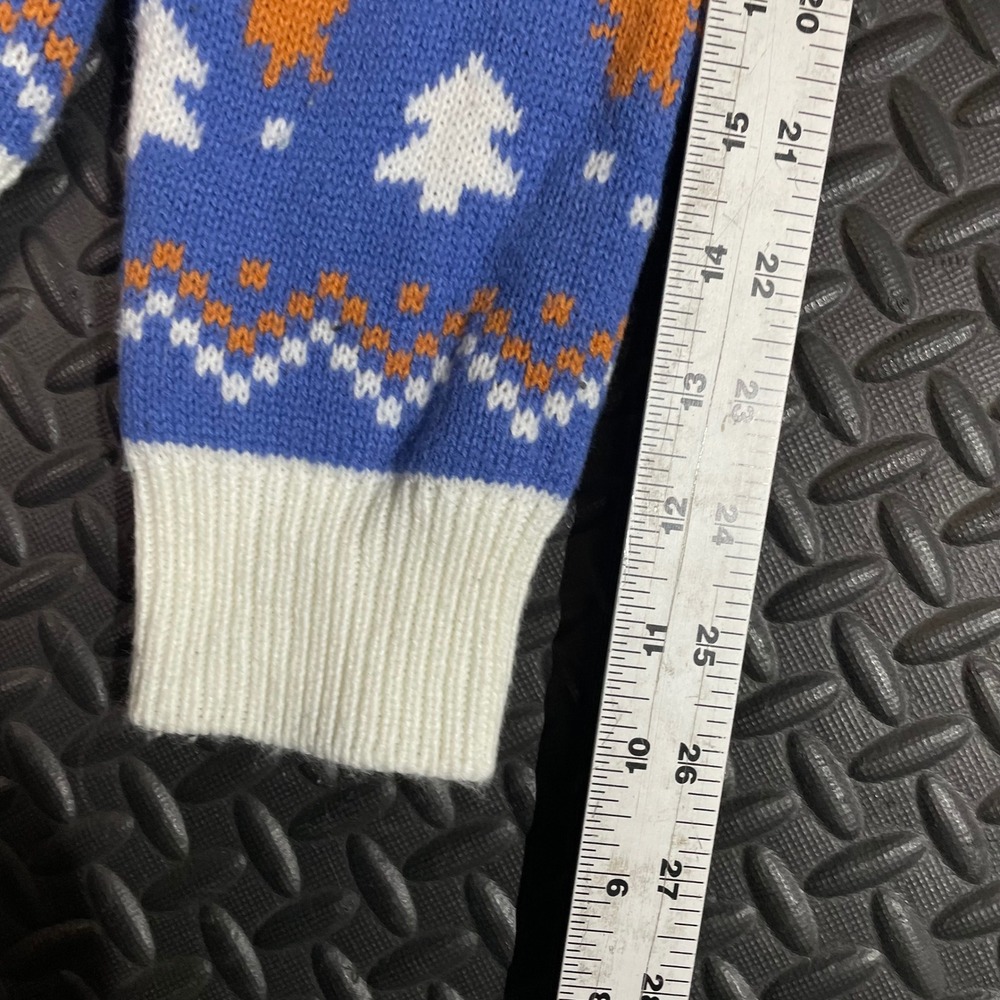 Nintendo Geeknet Animal Crossing Christmas Crewneck Pullover Sweater Men's Small - Picture 8 of 9